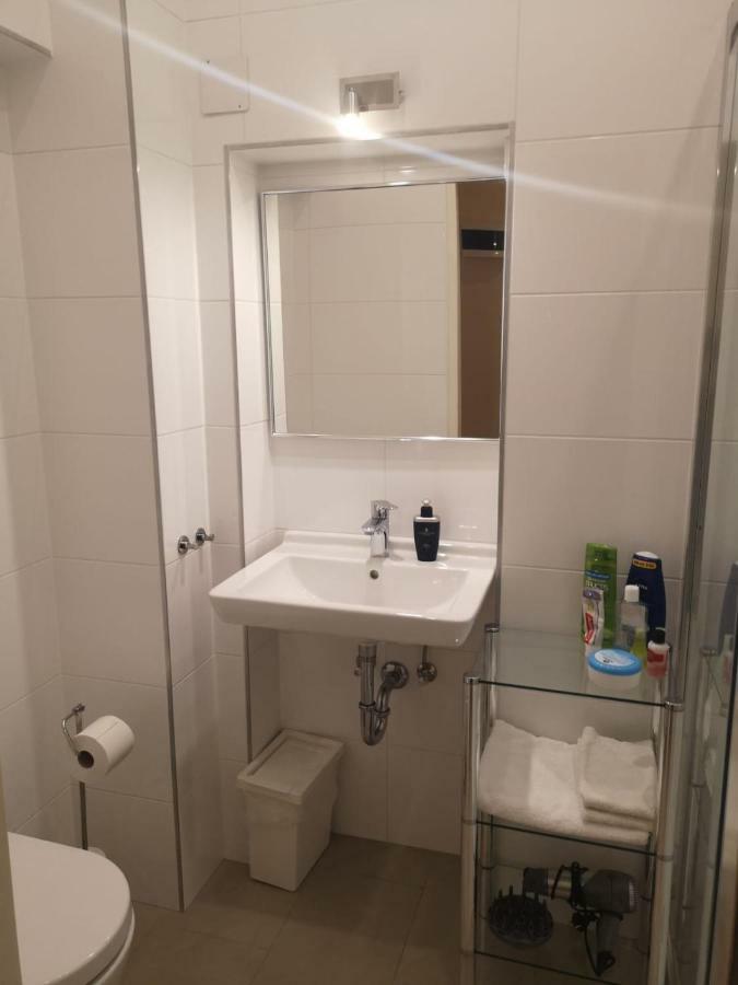 St Martin Apartment Viena Exterior foto